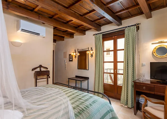 Hotel Palazzino Di Corina 4*