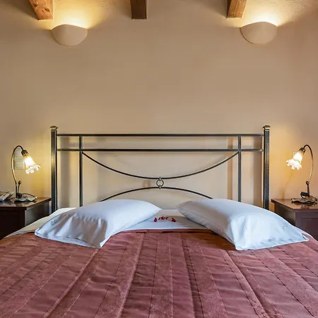 Palazzino Di Corina ريثيمنو