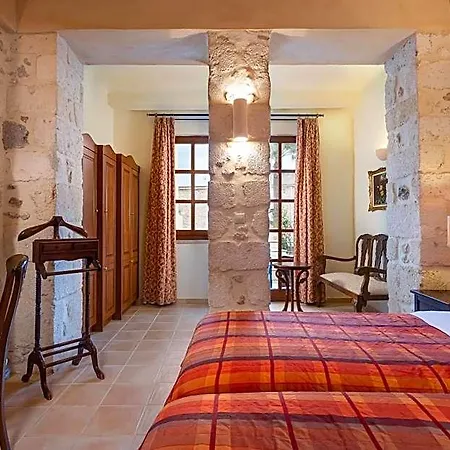فندق Palazzino Di Corina ريثيمنو