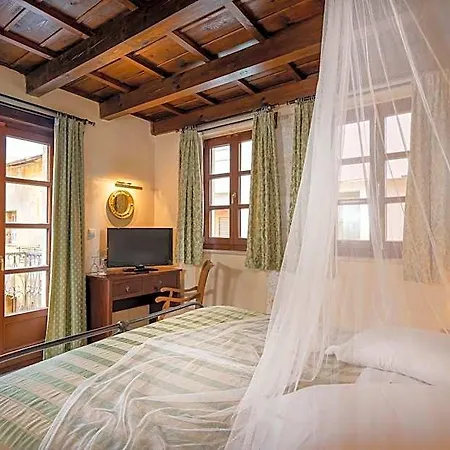 فندق Palazzino Di Corina 4*