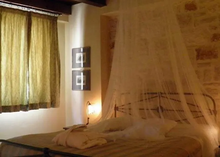 Hotel Palazzino Di Corina 4*